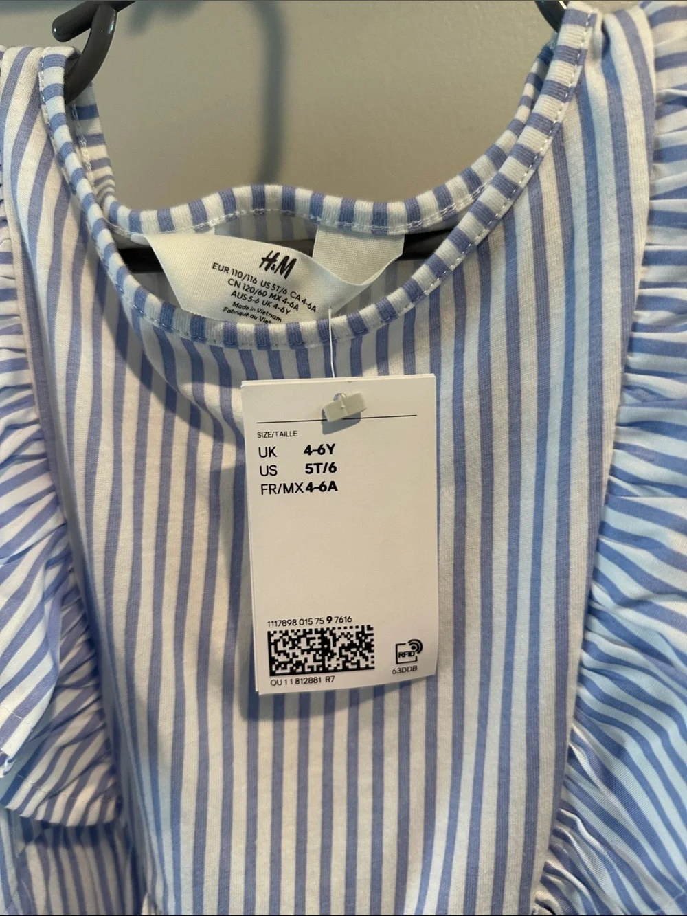 H&M 5T/6 Flutter Sleeve Light Blue & White Stripe Cotton Dress